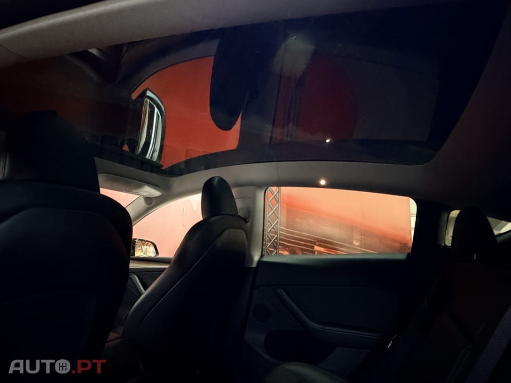 Tesla Model Y Tração Traseira