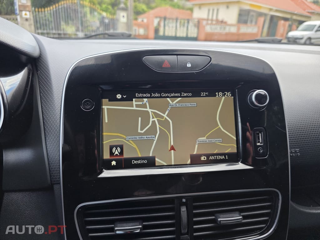 Renault Clio Sport Tourer 0.9 TCe Limited