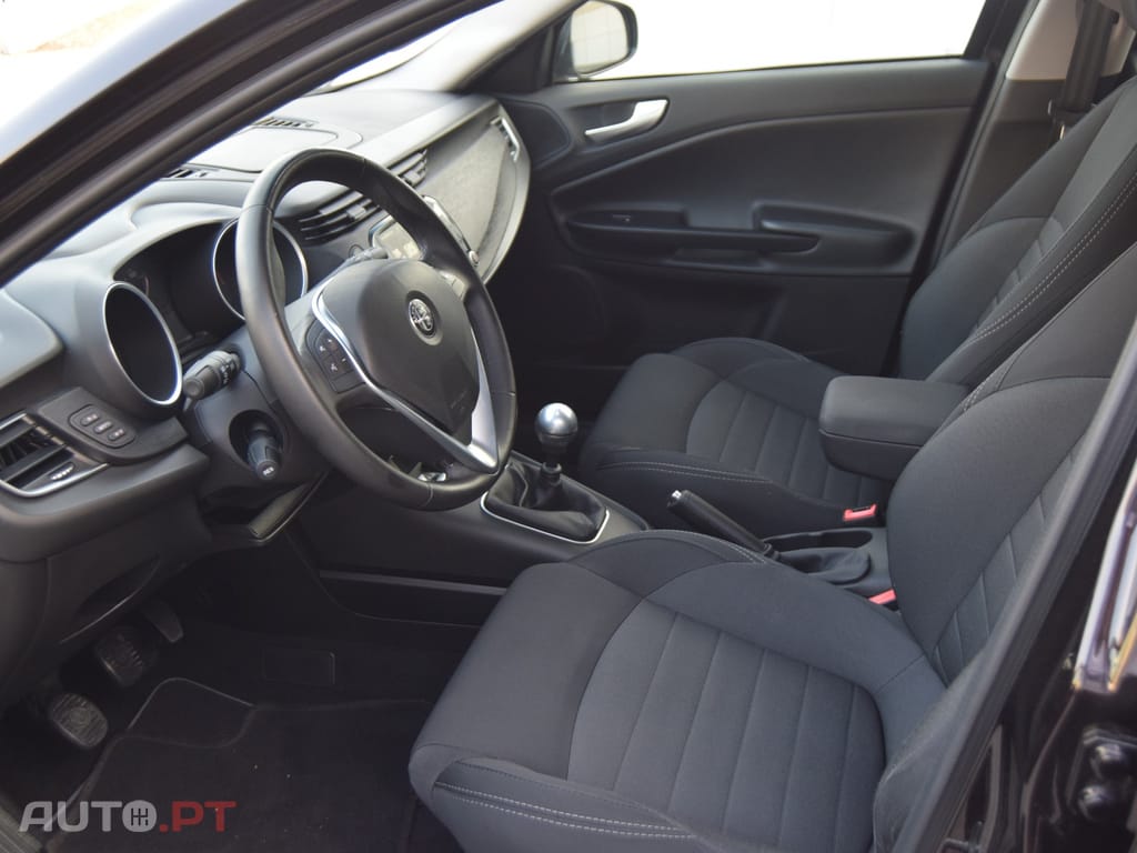 Alfa Romeo Giulietta 1.6 JTDm