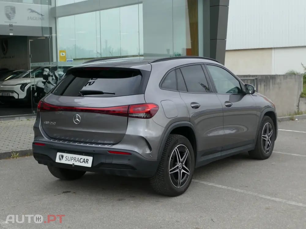 Mercedes-Benz EQA 250 AMG Line