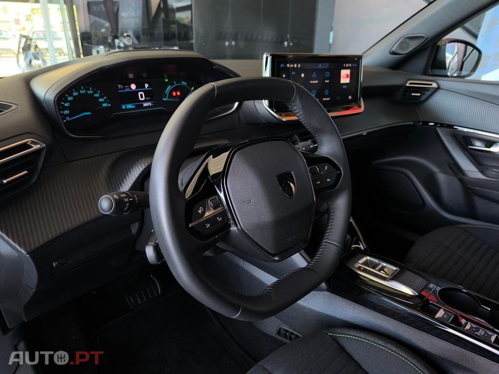 Peugeot E-2008 54 kWh Active
