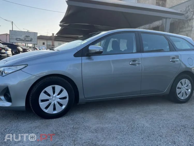 Toyota Auris Touring Sports 1.4 D-4D Active+AC