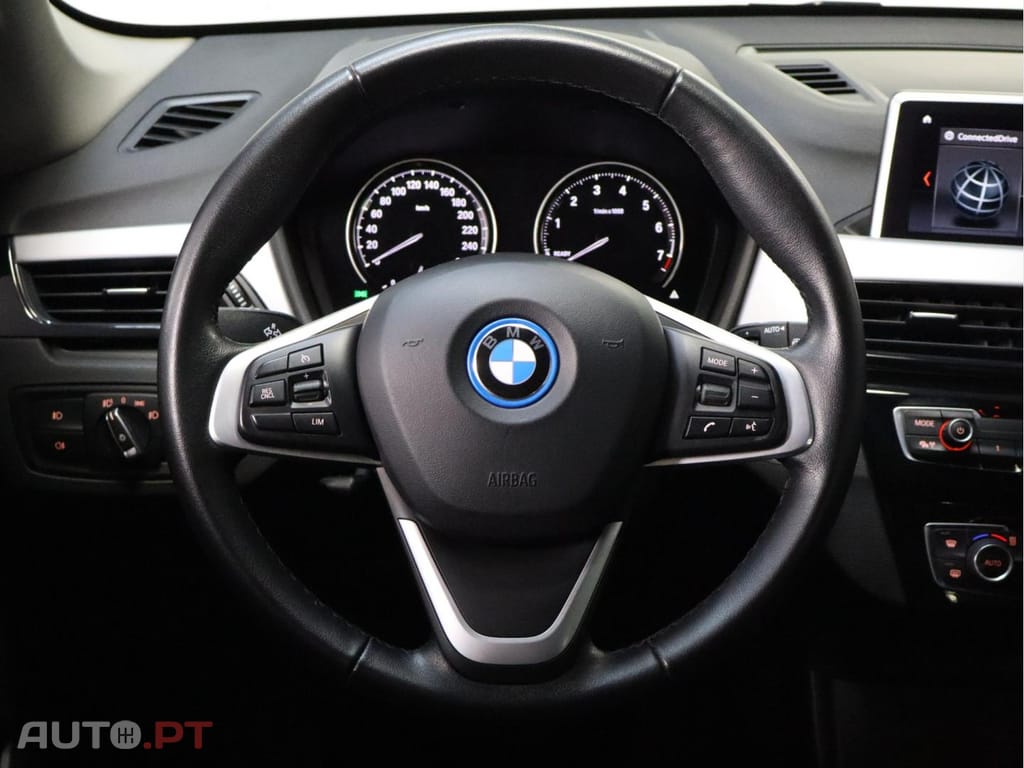 BMW X1 xDrive25e