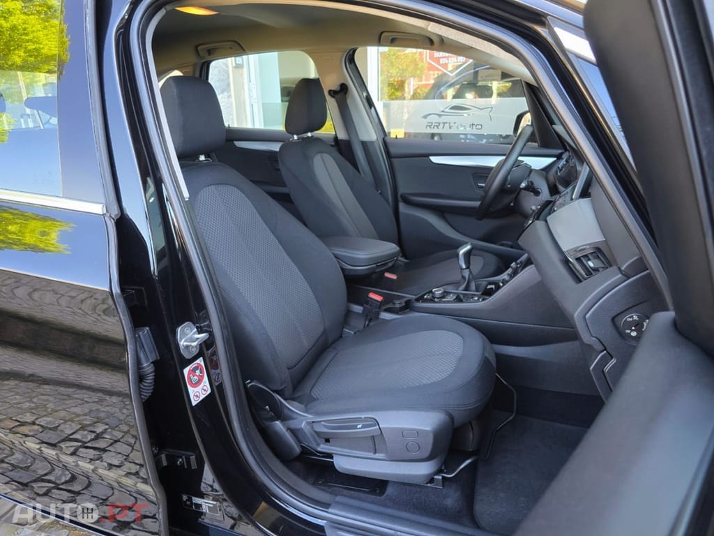 BMW 216 d