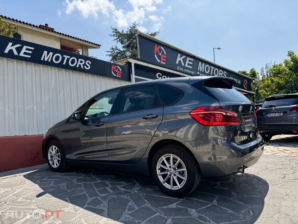 BMW 216 d Line Luxury Auto
