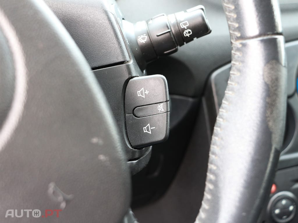 Renault Clio 1.2 16V Confort