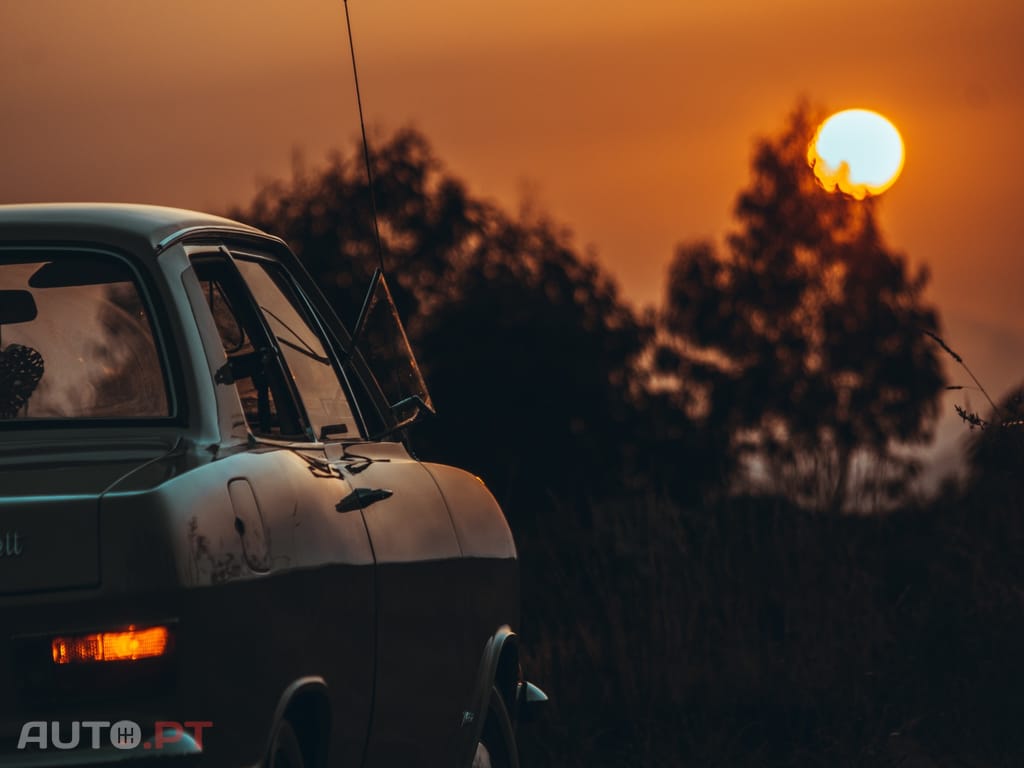 Opel Kadett Sedan 2 door 1.1