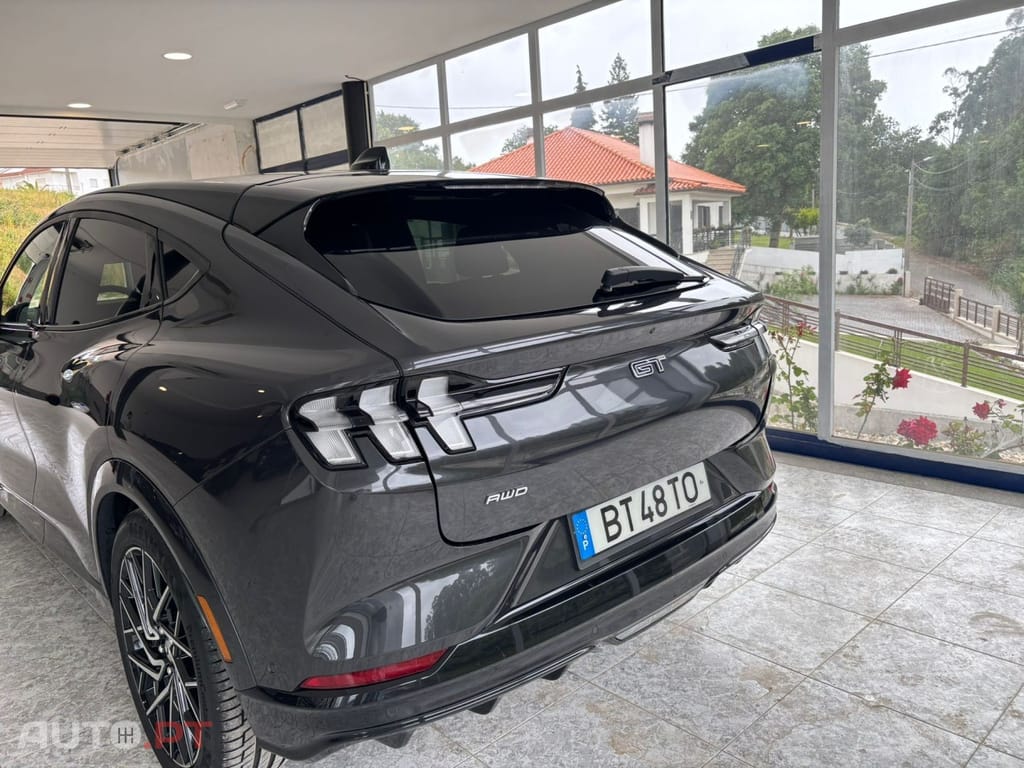 Ford Mustang Mach-E GT AWD