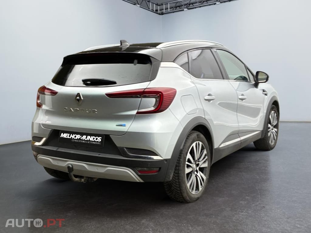 Renault Captur 1.6 E-Tech Initiale Paris