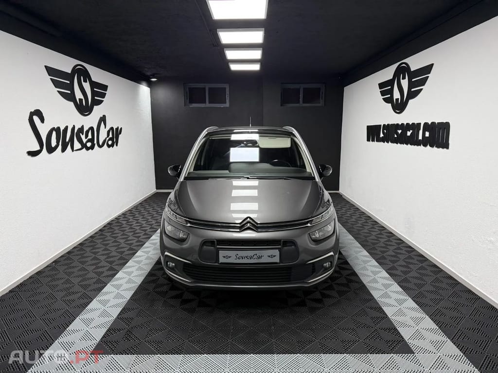 Citroen Grand C4 SpaceTourer BlueHDi 130 Stop&Start EAT8 SHINE