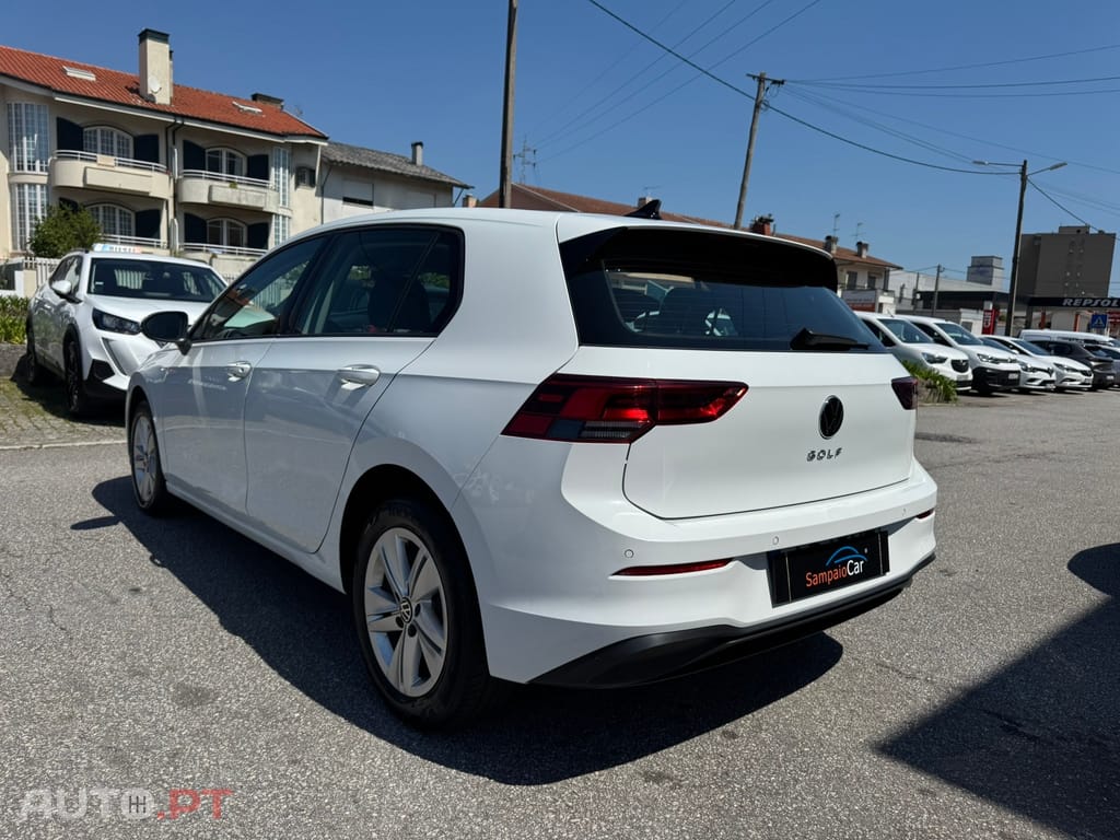 Volkswagen Golf 2.0 TDI Conceptline