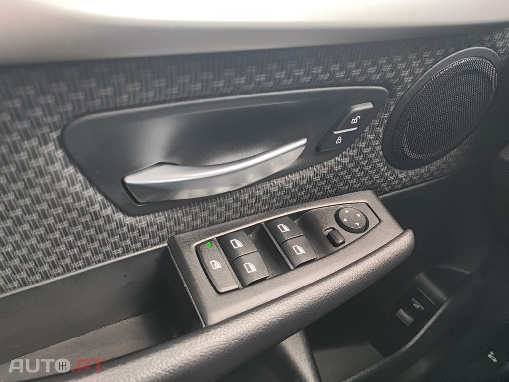 BMW 216 d Advantage