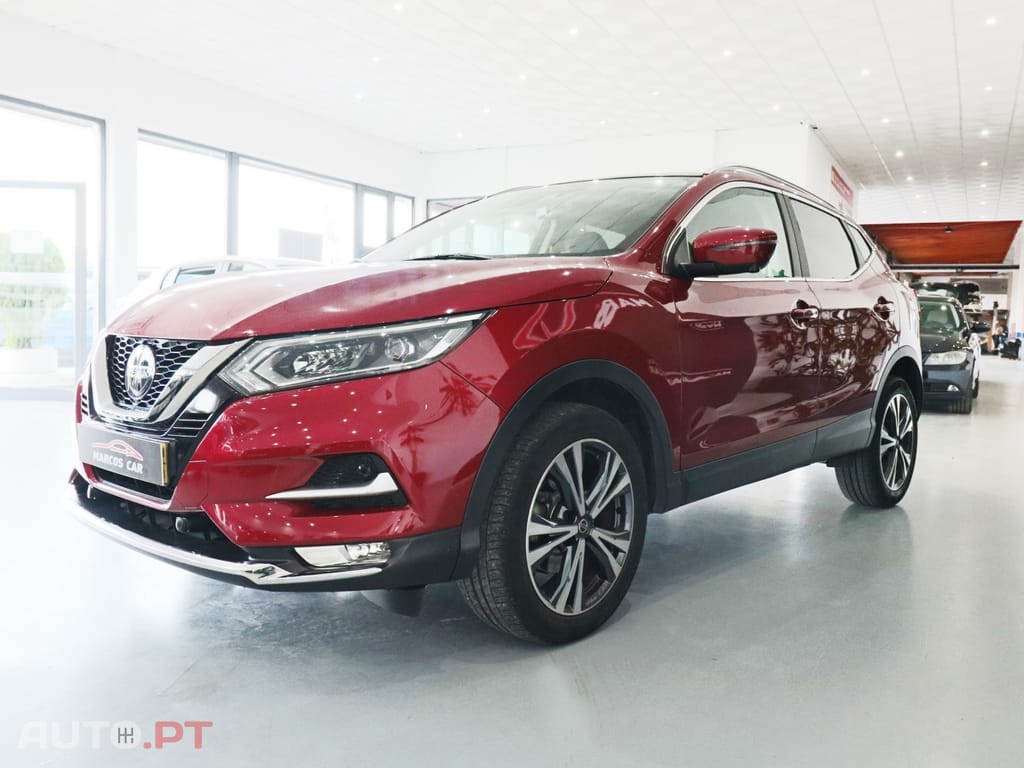 Nissan Qashqai 1.5 dCi N-Connecta J18