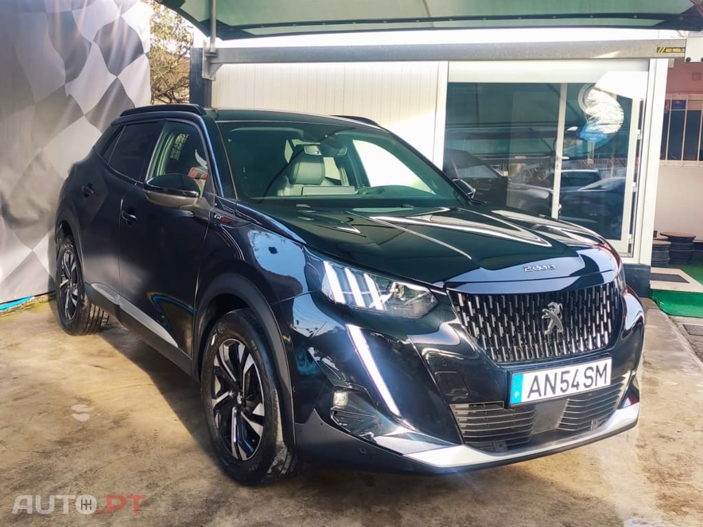 Peugeot 2008 1.2 PureTech GT