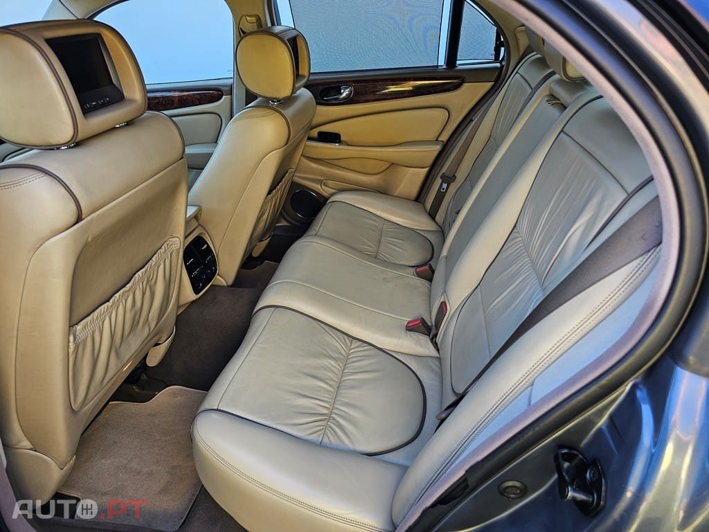 Jaguar XJ XJ6 2.7 D V6 Executive