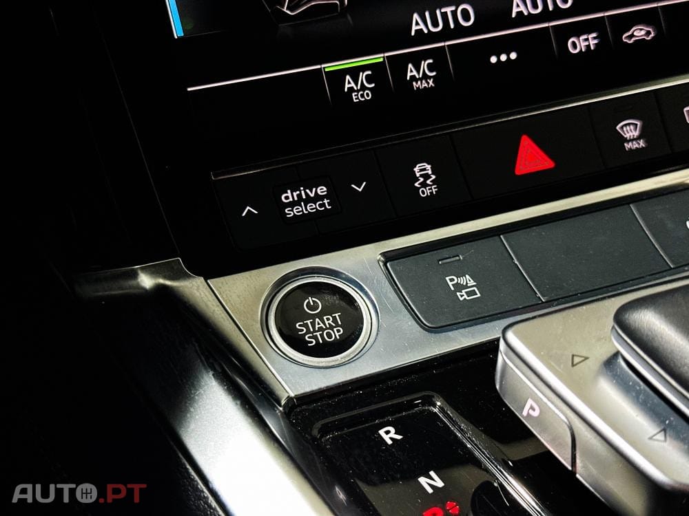 Audi E-Tron 55 quattro S line