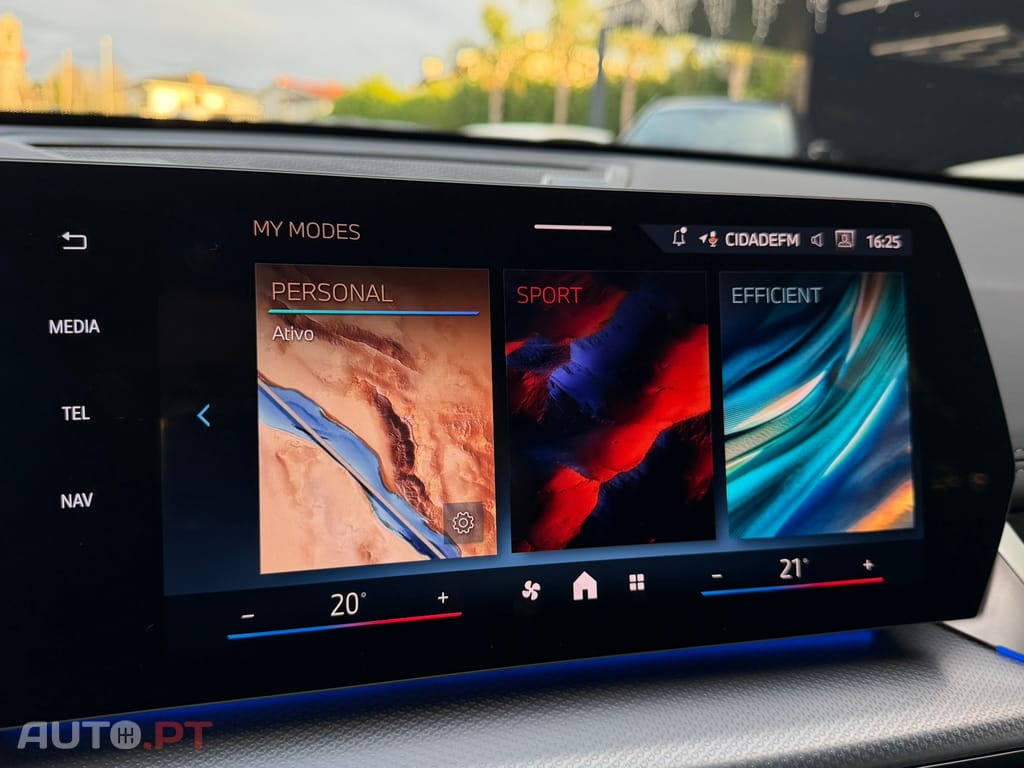 BMW X1 xDrive25e Pack Desportivo M