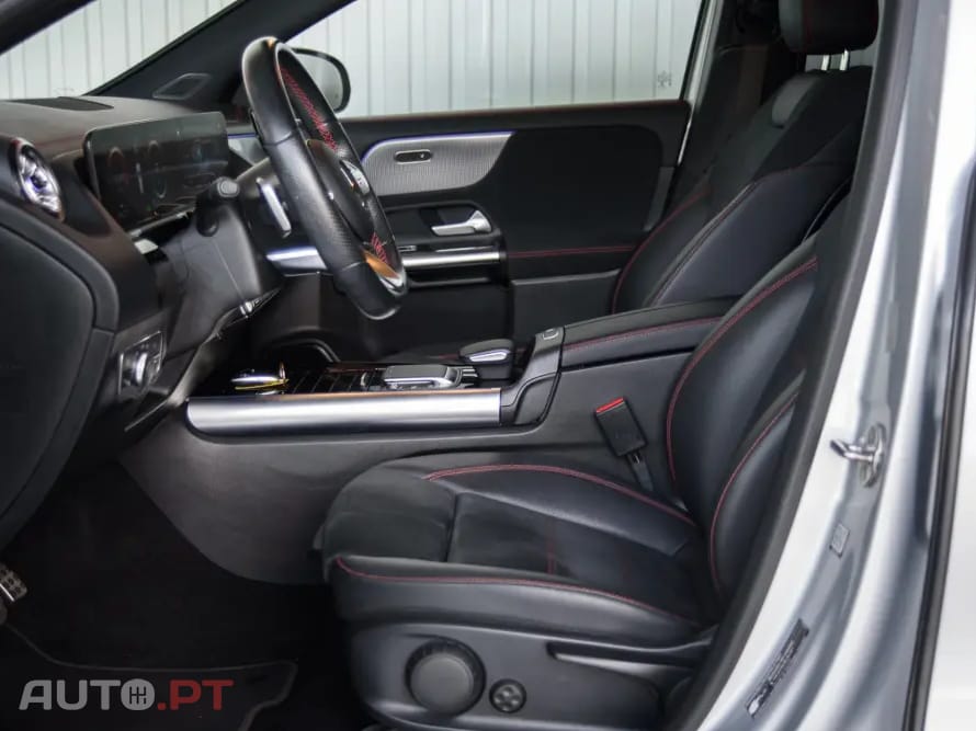 Mercedes-Benz EQA 300 4Matic AMG Line
