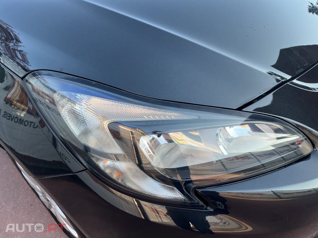 Opel Corsa 1.2 Edition