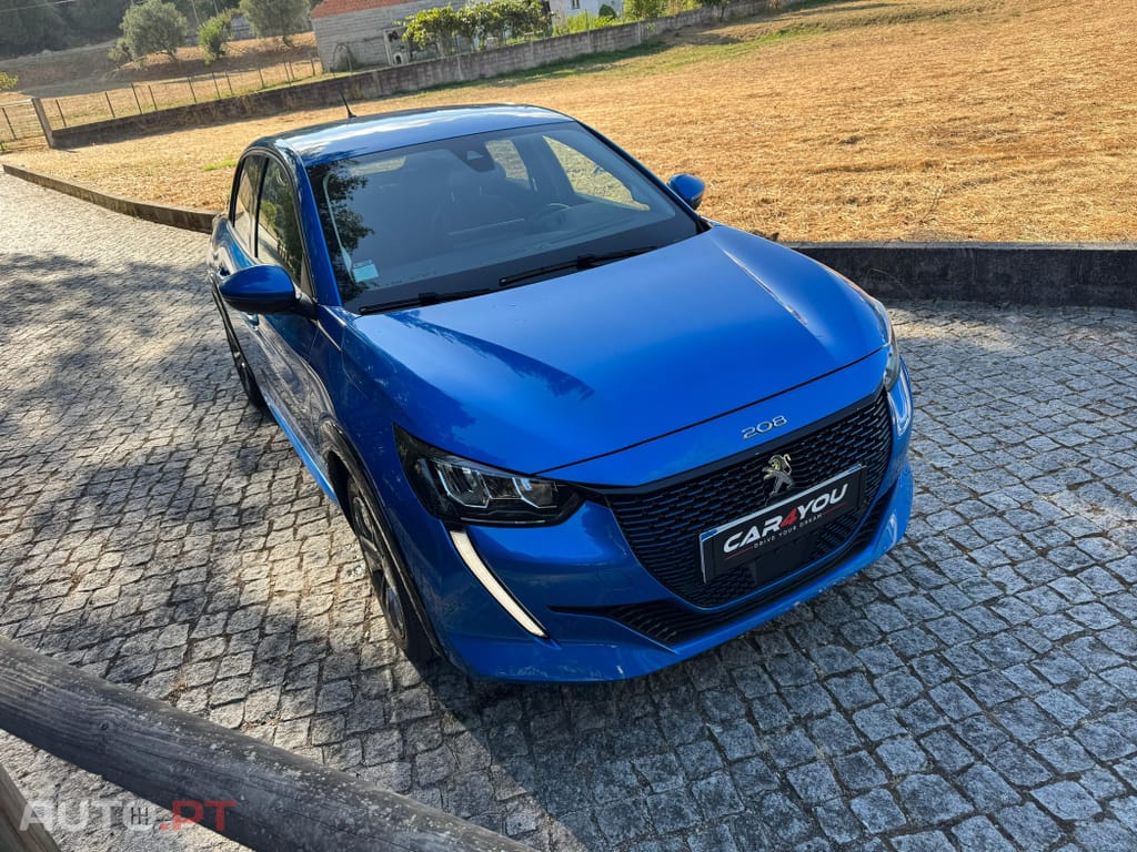 Peugeot E-208 50 kWh Allure