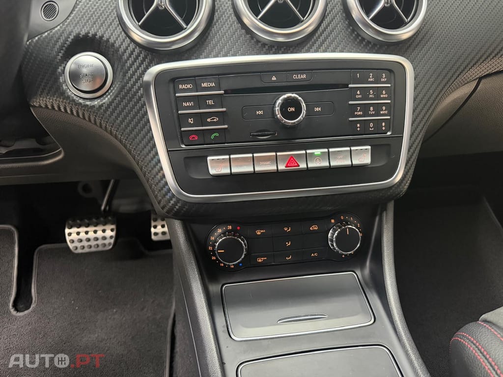 Mercedes-Benz A 180 7G-DCT AMG Line