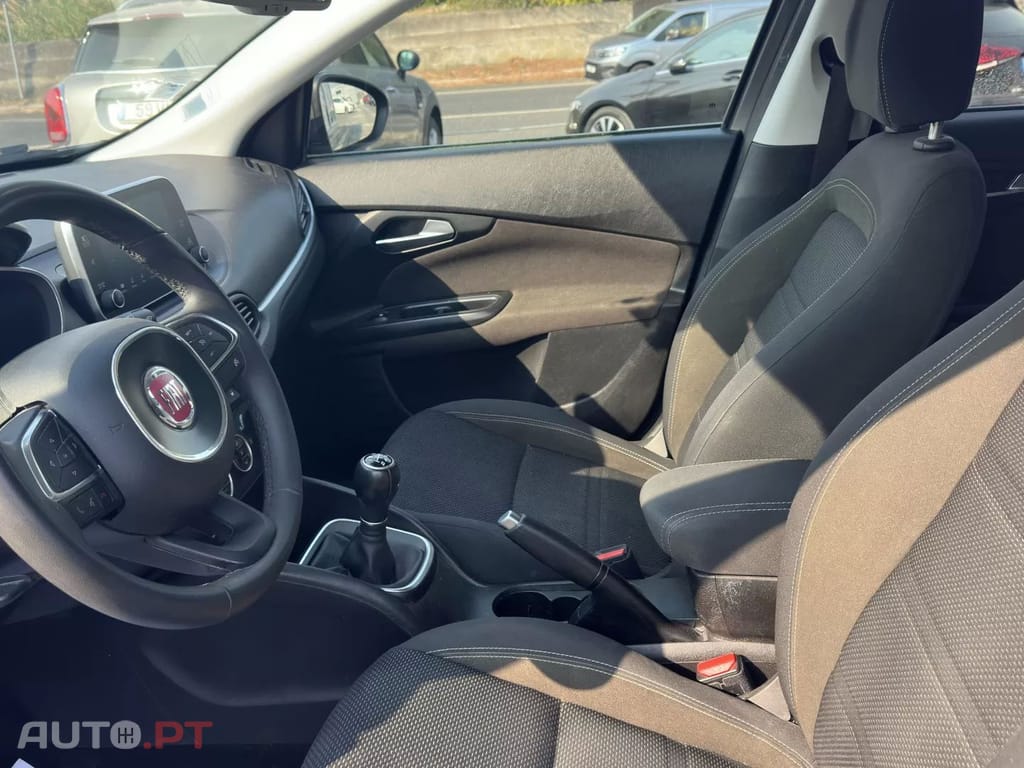 Fiat Tipo 1.3 M-Jet Lounge