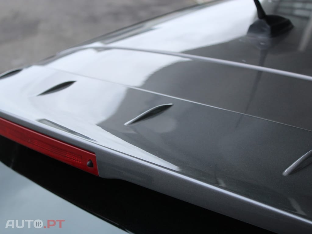 Renault Mégane Coupe RS 265 TCe