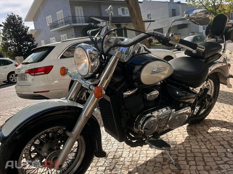 Suzuki Intruder VL 800 Volusia