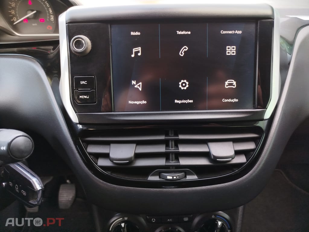 Peugeot 208 1.5 BlueHDi Signature