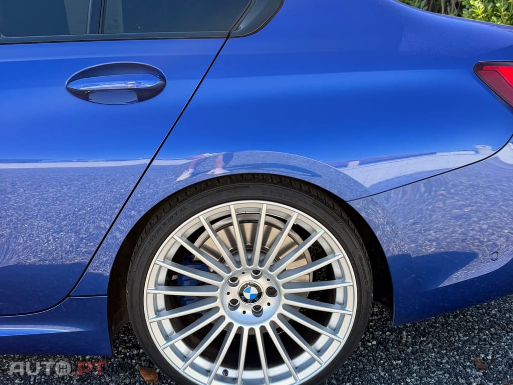 BMW 320 d Pack M Shadow Auto