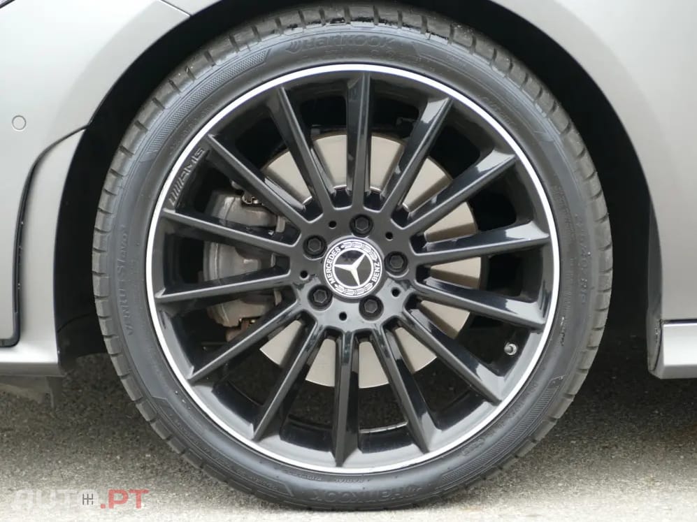 Mercedes-Benz CLA 250 e AMG Line