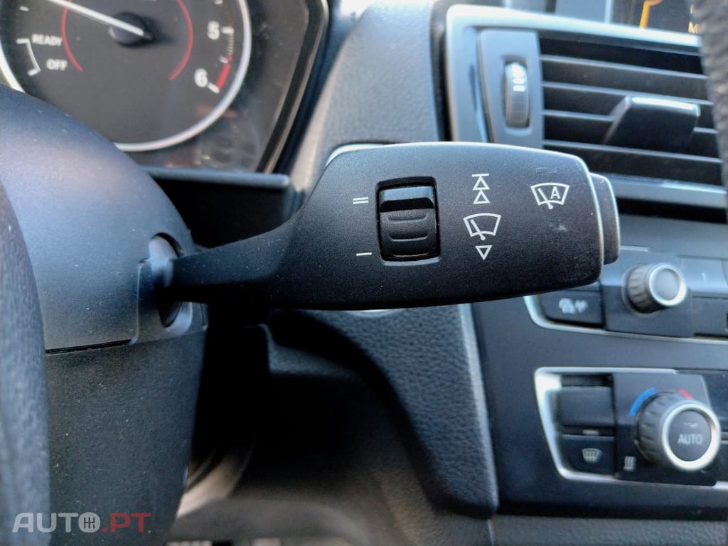 BMW 120 Sport Line Automático