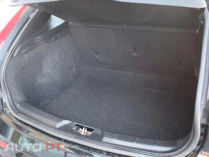 Volvo V40 2.0 D2 Momentum