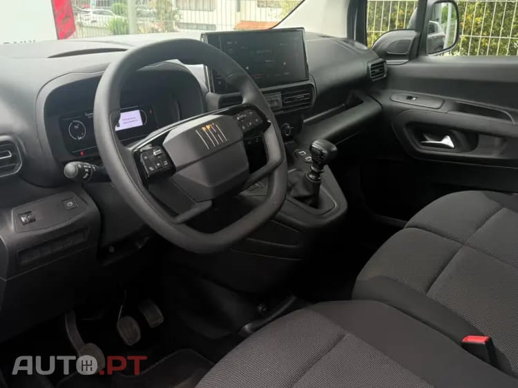 Fiat Doblo Outro