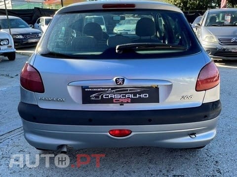 Peugeot 206 1.1 Color Line