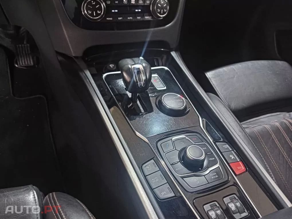 Peugeot 508 RXH 2.0 HDi Hybrid4 2-Tronic 104g