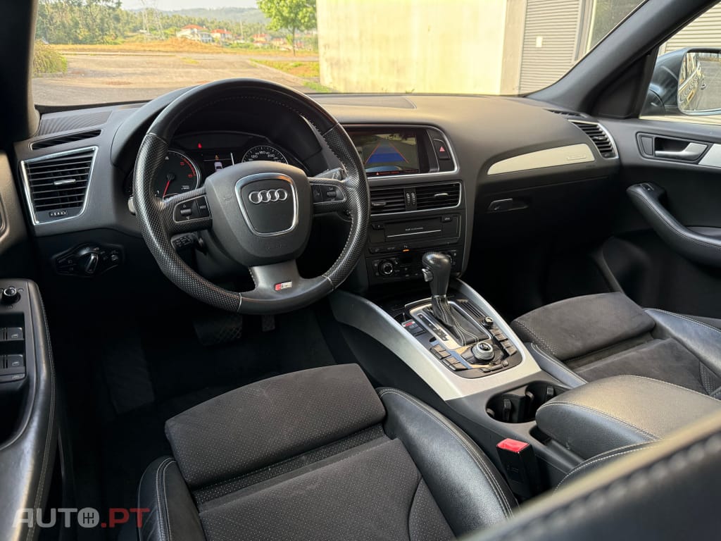 Audi Q5 3.0 TDi quattro S-line S-tronic