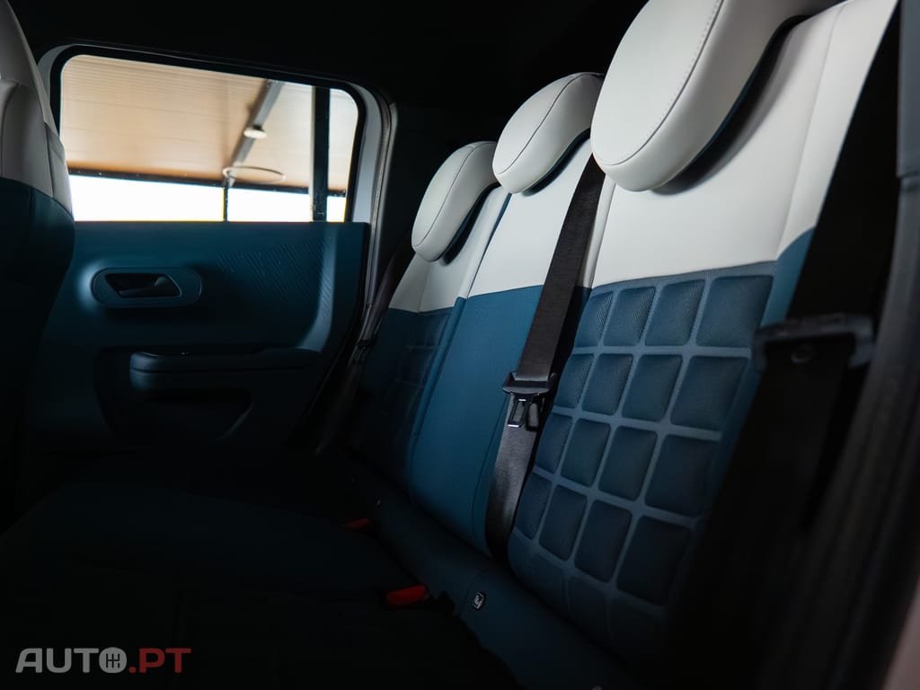 Fiat Grande Panda 1.2 Hybrid La Prima eDCT