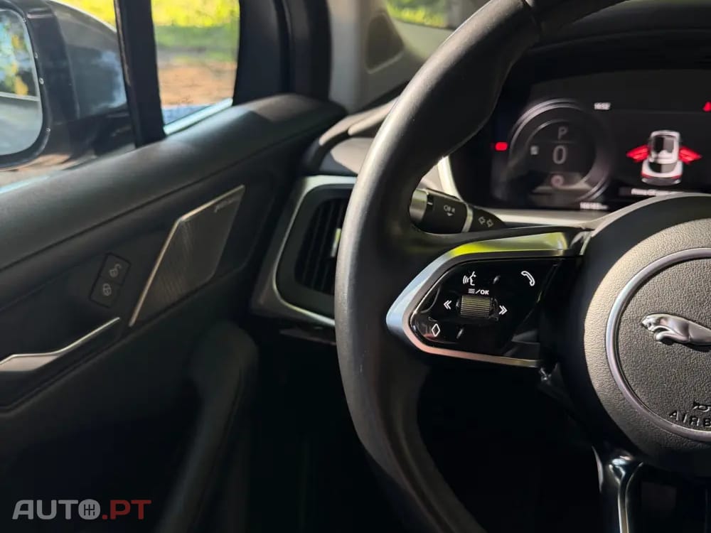 Jaguar I-Pace EV400 R-Dynamic HSE AWD