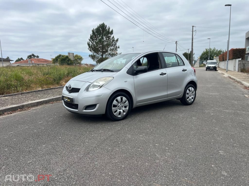 Toyota Yaris 1.0 VVT-i AC