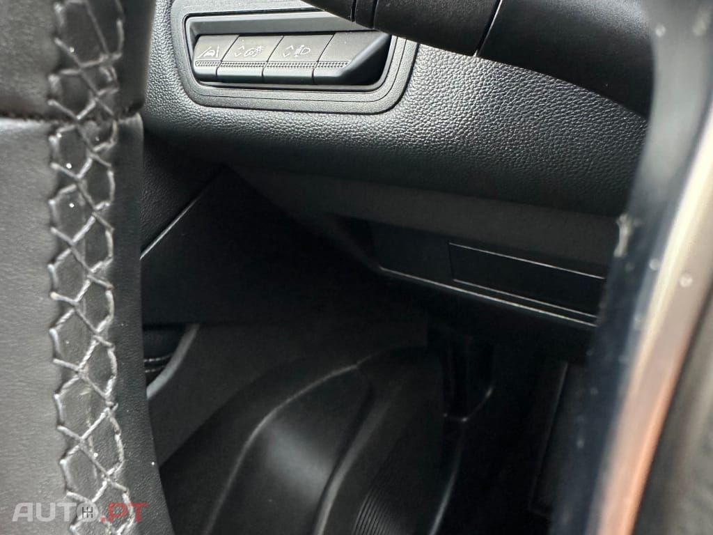 Renault Captur 1.6 E-Tech Hybrid