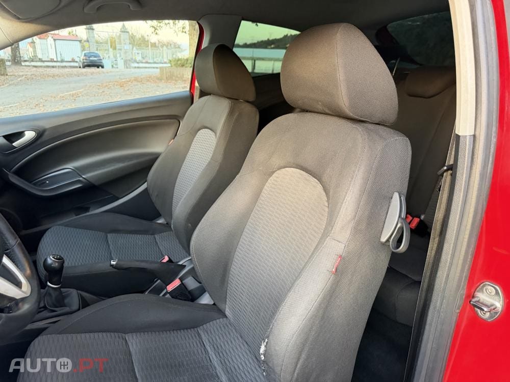 Seat Ibiza SC 1.6 TDi Sport DPF