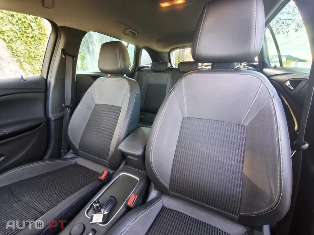 Opel Astra Sports Tourer 1.5 D S&S Auto Business Elegance