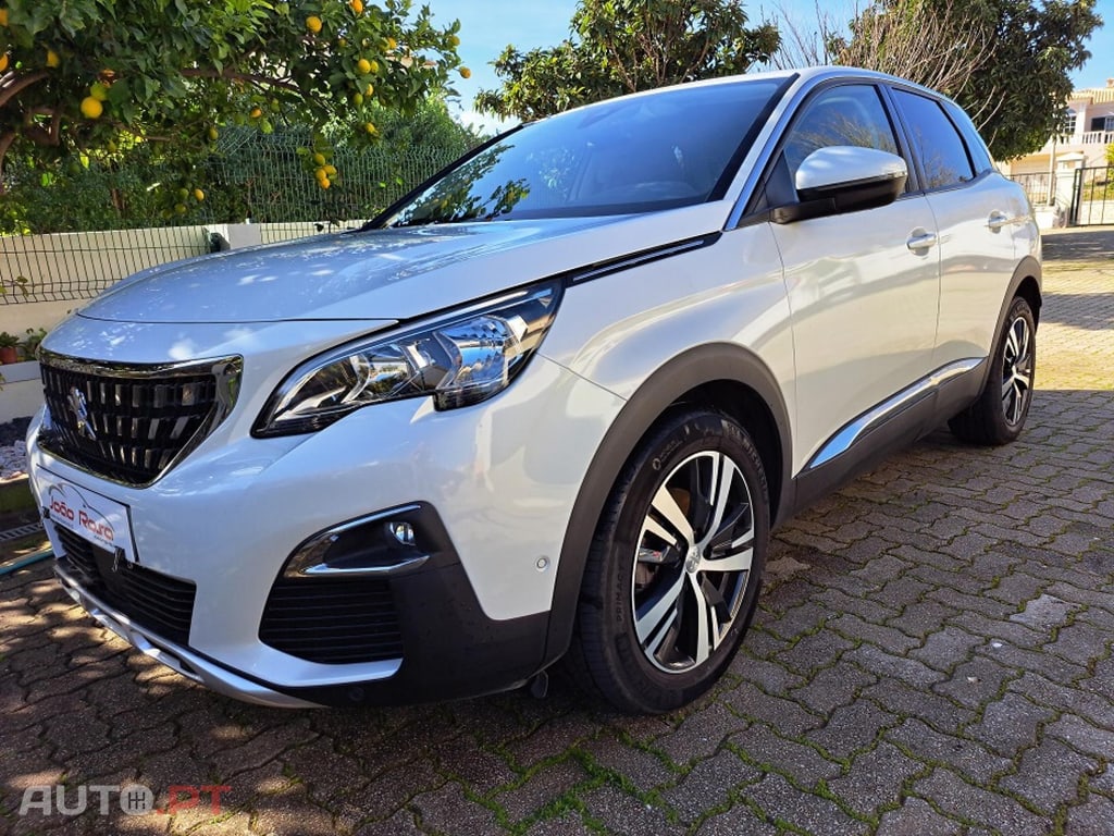 Peugeot 3008 1.5 HDI ALLURE Cx 8 v, 130 CV