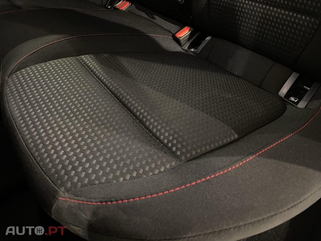 Ford Focus 1.0 EcoBoost MHEV ST-Line