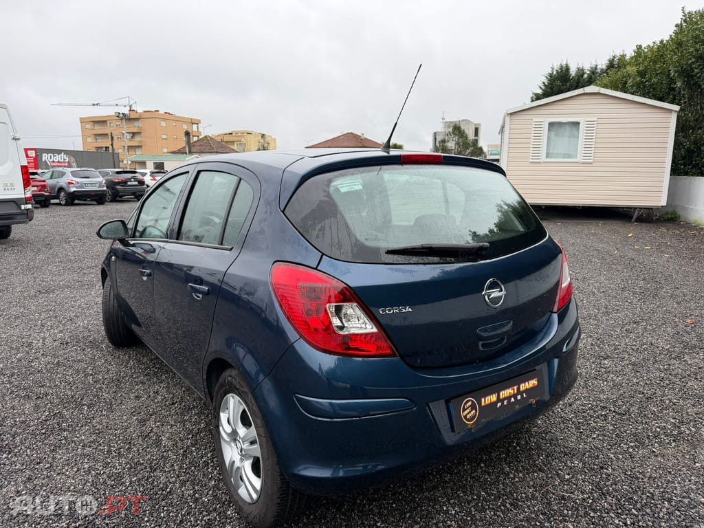 Opel Corsa 1.2 Connect Easytronic