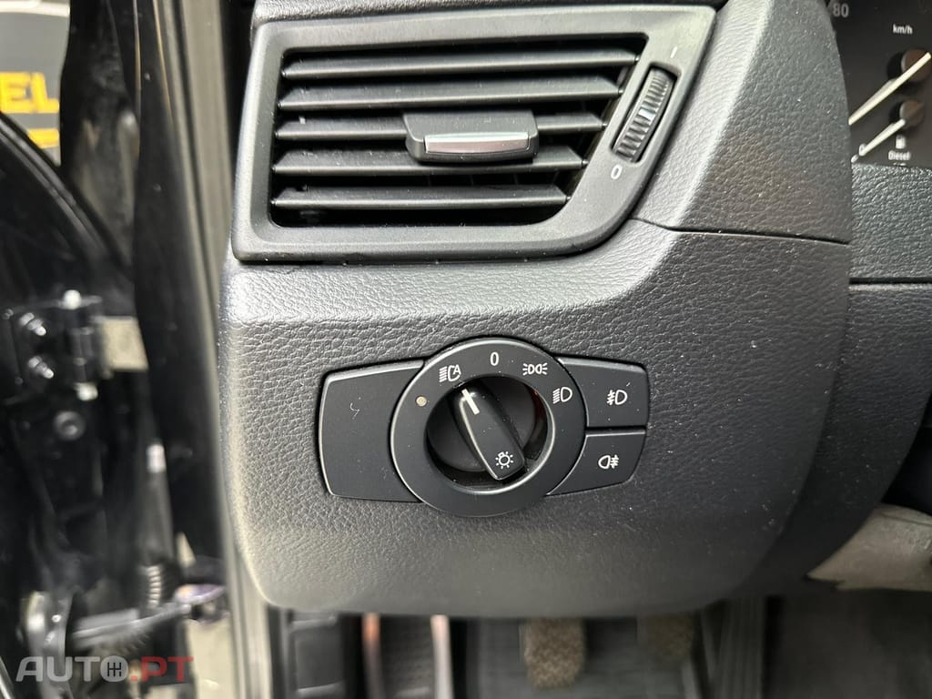 BMW X1 18 d sDrive Pack M