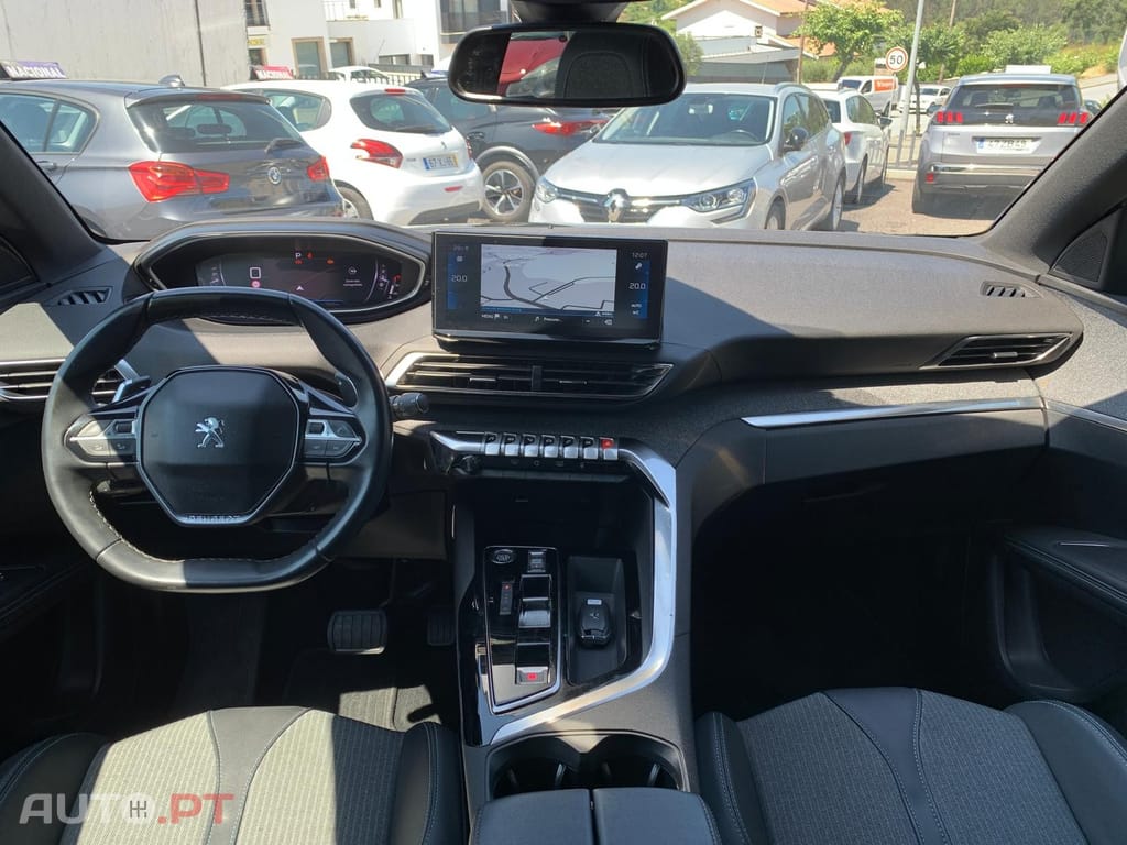 Peugeot 3008 1.5 BlueHDi Allure Pack EAT8