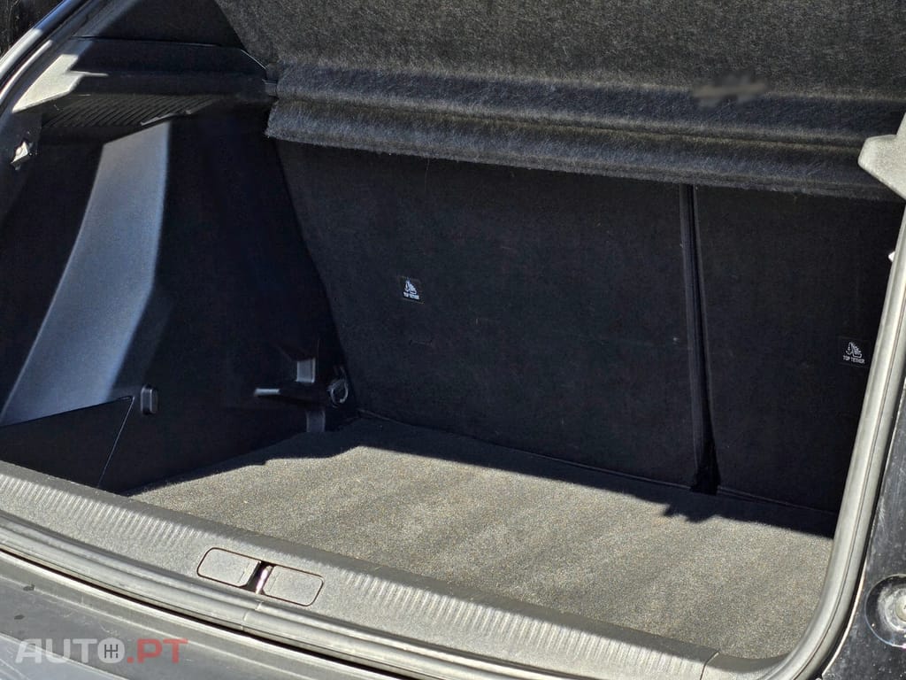 Peugeot 2008 BlueHDi 110 Active