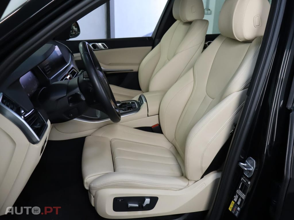 BMW X5 xDrive45e Auto